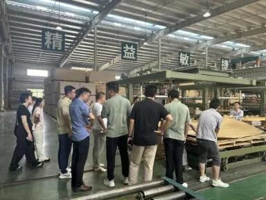 夏日游學(xué) 走進(jìn)兔寶寶 山東兔寶寶全屋定制經(jīng)銷商工廠行圓滿結(jié)束